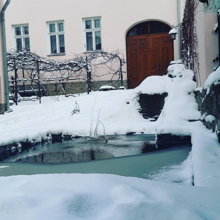 Lovecky Apartman Na Namesti Ve Frenstate Pod Radhostem Frenštát pod Radhoštěm 외부 사진