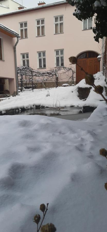 Lovecky Apartman Na Namesti Ve Frenstate Pod Radhostem Frenštát pod Radhoštěm 외부 사진